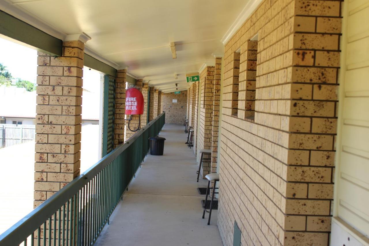 Sun Plaza Motel - マッカイ エクステリア 写真