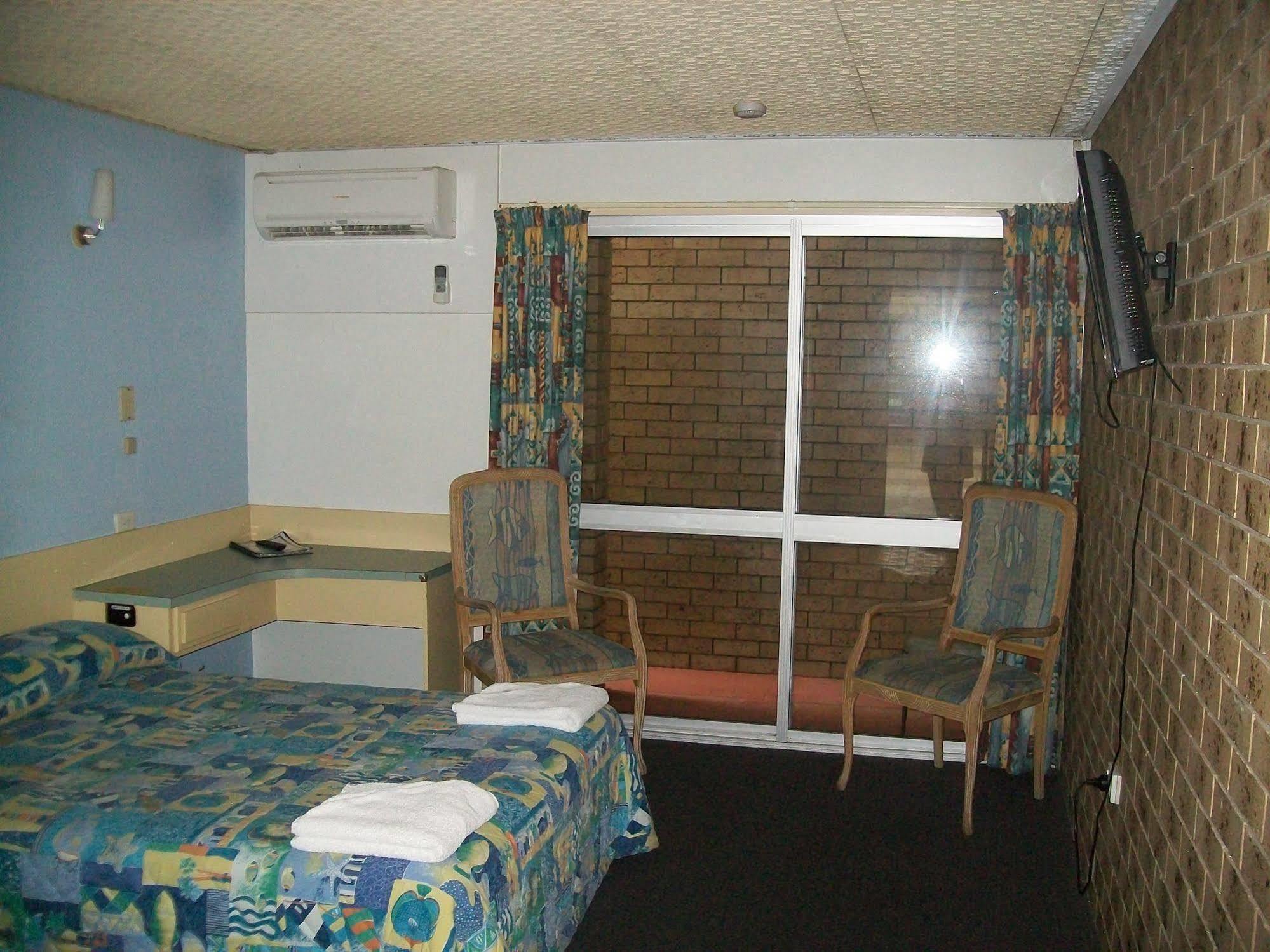 Sun Plaza Motel - マッカイ エクステリア 写真