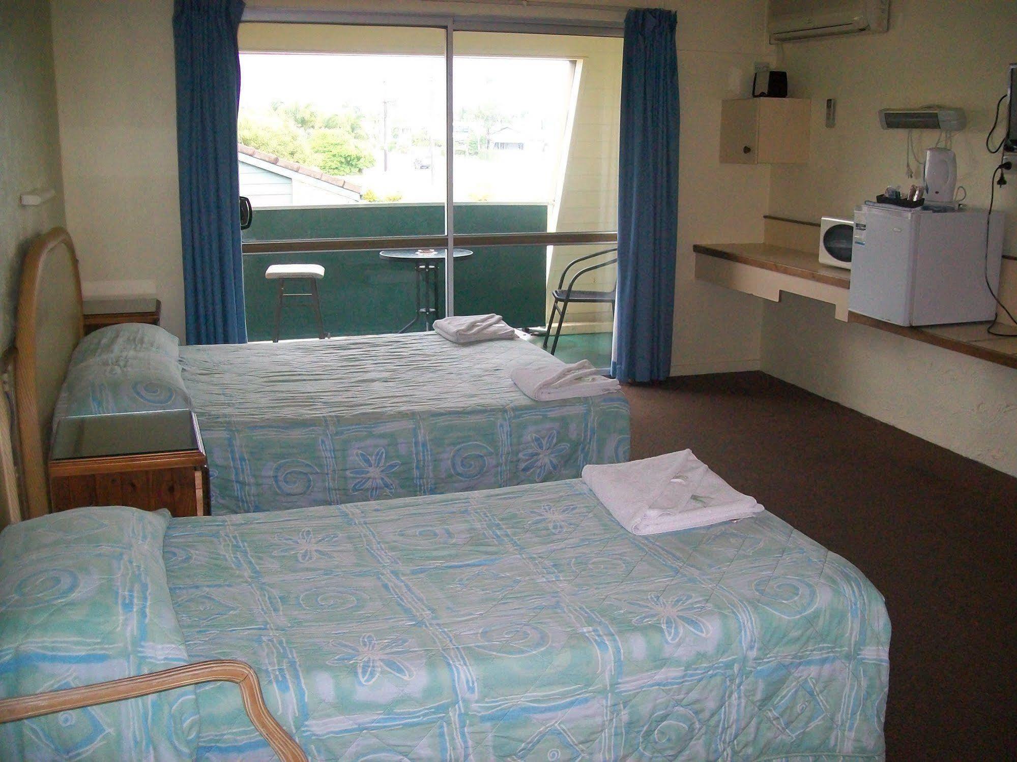 Sun Plaza Motel - マッカイ エクステリア 写真